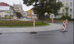 Rondo koło ZUS otwarte, kiedy przejazd pod Batorego?