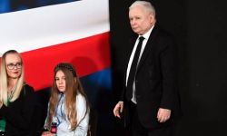 Prezes PiS: liczenie głosów w lokalach wyborczych powinno być przez cały czas filmowane