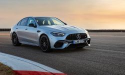 Nowy Mercedes-AMG C 63 S E PERFORMANCE: początek nowej ery