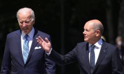 Scholz i Biden: groźby nuklearne Putina są nieodpowiedzialne