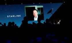 Na Ukrainie działa ponad 20 tys. terminali Starlink stworzonych przez firmę Elona Muska