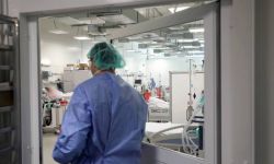 Wiceminister zdrowia: zanotowano 1613 przypadków zakażeń koronawirusem