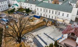 Rozebrana stara hala sportowa przy I LO. Nowa za 2 lata