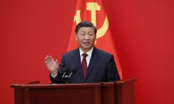 Chiny: przedstawiono nowe ścisłe kierownictwo partii; Xi wzmocnił swą władzę