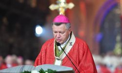 Abp Kupny: świętość nie jest zarezerwowana dla wybrańców, to nasza codzienność