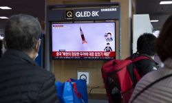 Korea Płn. wystrzeliła trzy rakiety, w tym jedną dalekiego zasięgu