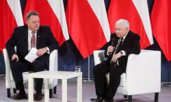 J.Kaczyński: substytut demokracji był za czasów PO; zasługą Zjednoczonej Prawicy było przywrócenie demokracji
