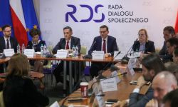 Premier: niskie ceny energii i stopy procentowe prawdopodobnie odeszły na dłuższy czas w przeszłość