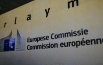 KE obniżyła w piątek prognozę wzrostu PKB Polski w 2022 r. z 5,2 proc. do 4,0 proc.