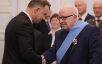 Prezydent wręczył odznaczenia państwowe; ojciec Jacek Salij odznaczony Orderem Orła Białego