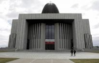 Warszawa: prochy prezydentów RP na uchodźstwie spoczną w Świątyni Opatrzności Bożej