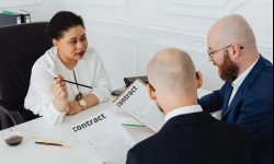 Pomoc prawna w Holandii bez bariery językowej