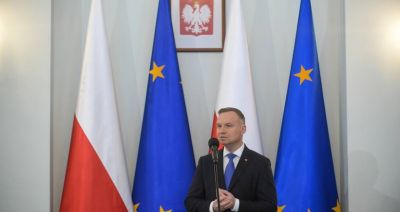 Kancelaria Prezydenta: we współpracy ze służbami wyjaśniamy sprawę rozmowy A. Dudy z osobą podającą się za prezydenta Francji