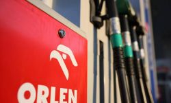 Grupa Orlen przejmuje stacje paliw na Węgrzech i rozszerzy sieć tych placówek na Słowacji