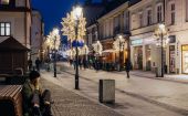 Bożonarodzeniowe lampiony już oświetlają ulice Rzeszowa