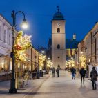 Bożonarodzeniowe lampiony już oświetlają ulice Rzeszowa