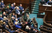Sejm: PiS i opozycja zgłosiły poprawki do projektu budżetu na 2023 r.