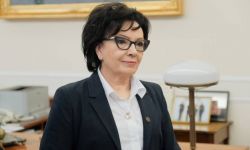 Rozpoczęło się spotkanie marszałek Elżbiety Witek z szefami klubów