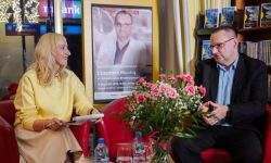 Lech Mucha z chirurgiczną precyzją o pracy w szpitalach