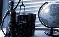 Czym jest restrukturyzacja i kiedy z niej skorzystać?