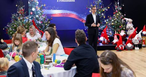 Premier Morawiecki: bezpieczeństwo polskich rodzin jest dla mnie sprawą fundamentalną