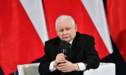 Rzecznik PiS: prezes Kaczyński przebywa obecnie w szpitalu, ale wszystko jest w porządku