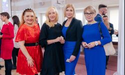 Dziennikarze na spotkaniu opłatkowym z wojewodą