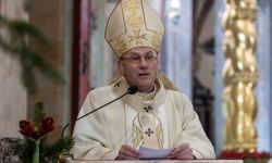 Prymas: W noc Narodzenia Pańskiego musi brzmieć głos za ludzkim życiem, za życiem od poczęcia do naturalnej śmierci