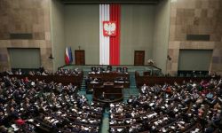 Sejm w 2022 r. zebrał się na 24 posiedzeniach; uchwalił 198 ustaw