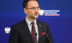 Minister Buda: dopłata do fotowoltaiki dla spółdzielni i wspólnot wyniesie 50 proc.