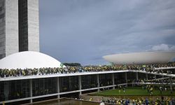 Ameryka Łacińska i Europa o ataku na demokratyczne instytucje w stolicy Brazylii