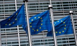 Rzecznik KE dla PAP: ustawa przyjęta przez Sejm ważnym krokiem w kierunku wypełnienia zobowiązań wynikających z polskiego KPO