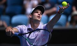 Australian Open - Hurkacz awansował do drugiej rundy