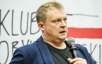 Tomasz Piątek w Rzeszowie. Z książką 