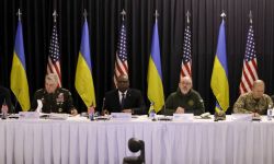 Szef Pentagonu: Polska jest liderem w dostarczaniu pojazdów opancerzonych Ukrainie