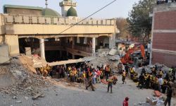 Pakistan: w zamachu w meczecie w Peszawarze zginęły 32 osoby, 147 zostało rannych