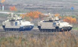 Pentagon: z Karoliny Południowej wyruszyła pierwsza partia wozów Bradley