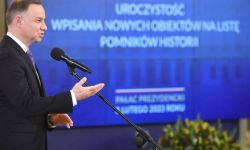 Prezydent nadał status Pomników Historii dziewięciu obiektom