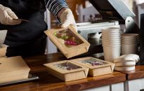 Wydawanie dań w restauracji - jak usprawnić proces?
