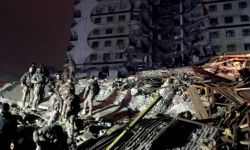 Do ponad 300 wzrosła liczba ofiar śmiertelnych trzęsienia ziemi w Turcji i Syrii