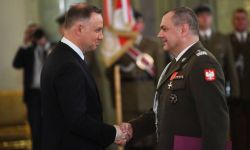 Prezydent mianował gen. Wiesława Kukułę na Dowódcę Generalnego RSZ oraz gen. Macieja Klisza na dowódcę WOT