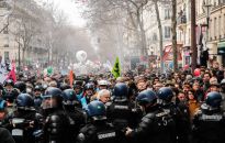 Francja: niemal milion ludzi demonstruje przeciwko reformie emerytalnej