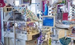 Zmarło jedno z pięcioraczków urodzonych w Szpitalu Uniwersyteckim w Krakowie