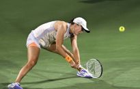 Turniej WTA w Dubaju - Świątek przegrała z Krejcikovą w finale