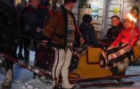 Prezydent Duda z Korpusem Dyplomatycznym na kuligu w Dolinie Chochołowskiej