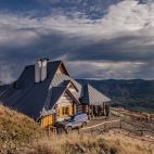 Chatka Puchatka - wyzwanie logistyczne pod okiem inżynierów budownictwa