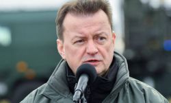 Szef MON: od 1 marca uposażenie żołnierzy wzrasta o 400 zł