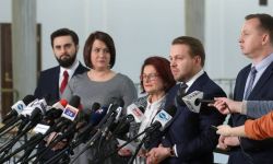 Politycy Solidarnej Polski oburzeni reportażem o Janie Pawle II. Apelują o upowszechnianie jego dorobku