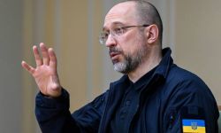 Premier Ukrainy: wszystkie podatki rząd przeznaczy na nową broń i wyposażenie armii