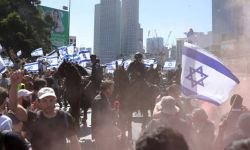 Trzeci dzień zamieszek w Izraelu przeciwko reformie sądownictwa. Blokowane są drogi. Protestuje wojsko